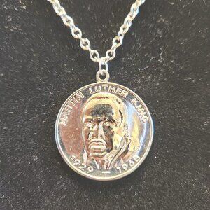 Chrome Plated Martin Luthur King  Pendant  With 20 Inch Stainless Steel Chain